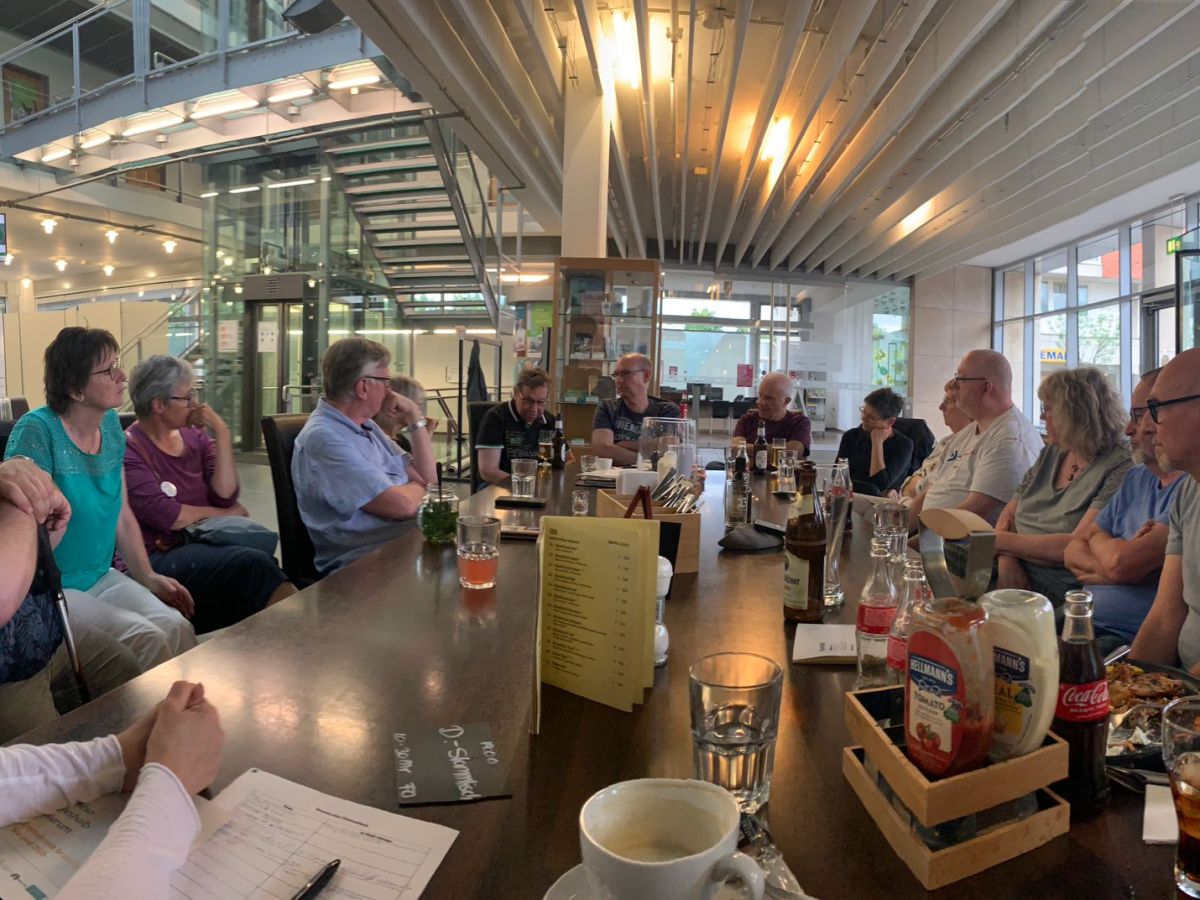 Demokratie-Stammtisch